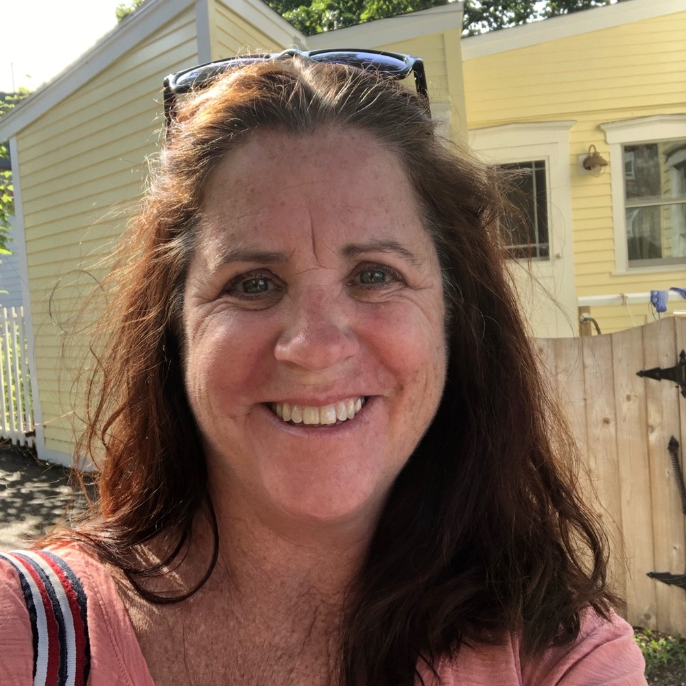 Meet your Posher, Amy
